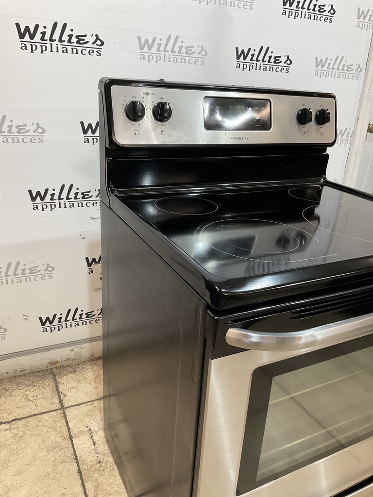 Frigidaire Electric Stove 220volts (40/50 AMP) 30inches {no cord}  (Stainless Steel) 