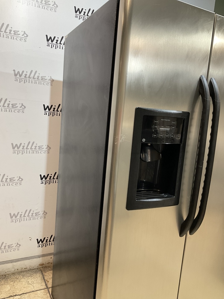 Ge Refrigerator Side by Side 36x69 1/2” (Stainless steel) 