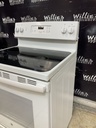 Ge Electric Stove 220volts (40/50 AMP) 30inches {3 prong} (White)