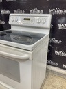 Ge Electric Stove 220volts (40/50 AMP) 30inches {no cord} (White) 