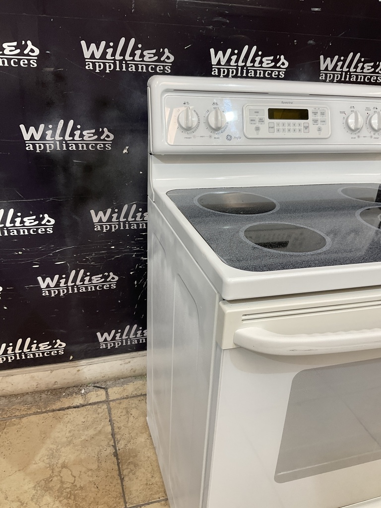 Ge Electric Stove 220volts (40/50 AMP) 30inches {no cord} (White) 