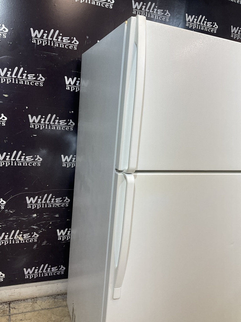 Whirlpool Used Refrigerator Top and Bottom 33x66 (White)