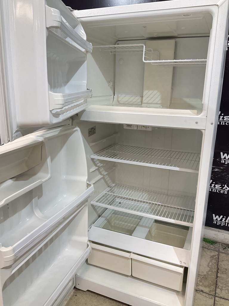 Hotpoint Refrigerator Top and Bottom 28x61 1/2” (white) 