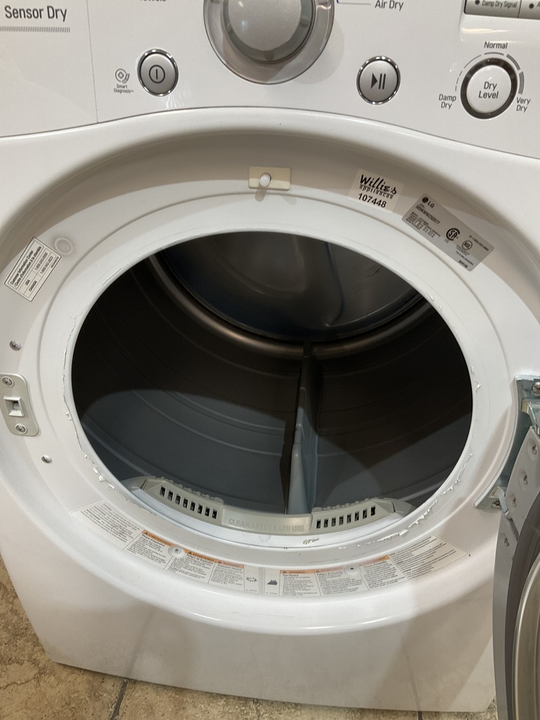 Lg Electric Dryer 220volts (30 AMP) 27inches {4 prong} (White) 