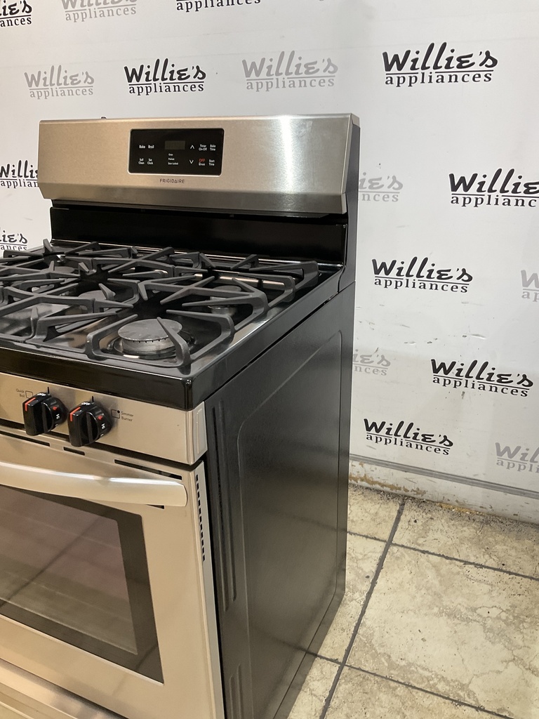 Frigidaire Natural Gas Stove 30inches (stainless steel) 