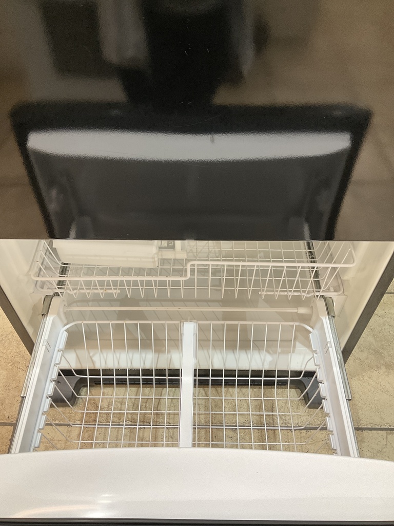 Whirlpool Top and Bottom Mount 33x69 1/2” (Black) 