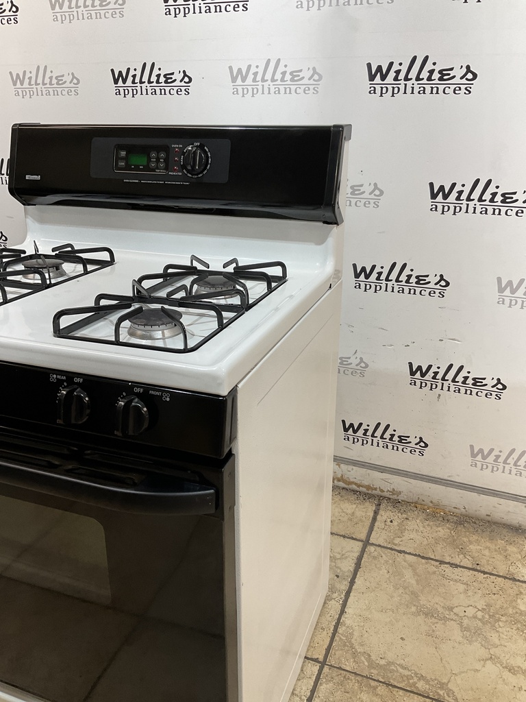 Kenmore Natural Gas Stove 30inches (white/Black) 