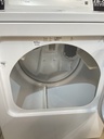 Kenmore Electric Dryer 220volts (30 AMP) 29inches {3 prong} (White) 
