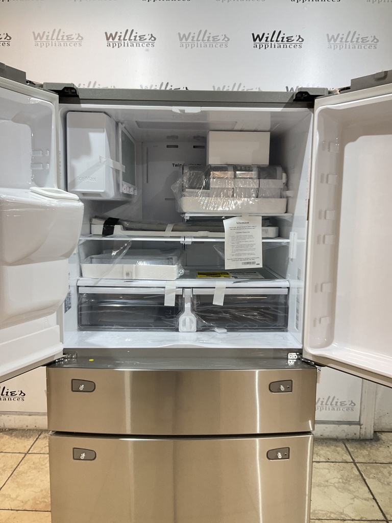 Samsung New Open Box Refrigerator French Door 36x70 (Stainless Steel)