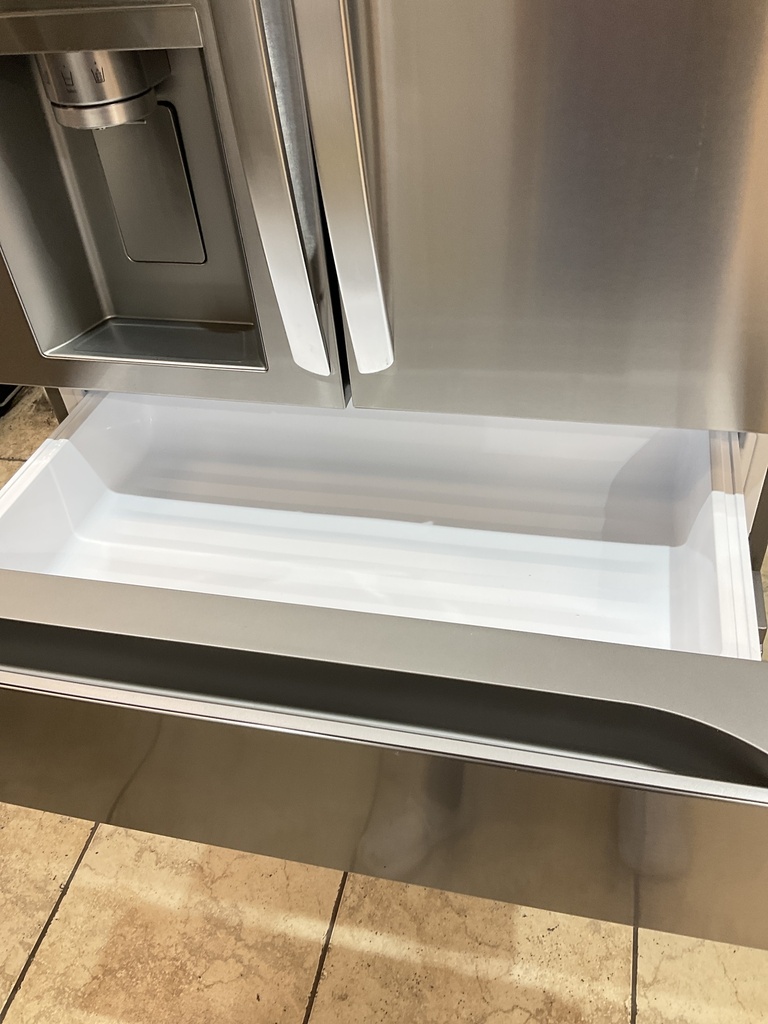 Lg New Open Box Refrigerator French Door Counter Depth 36x70 (Stainless Steel) 