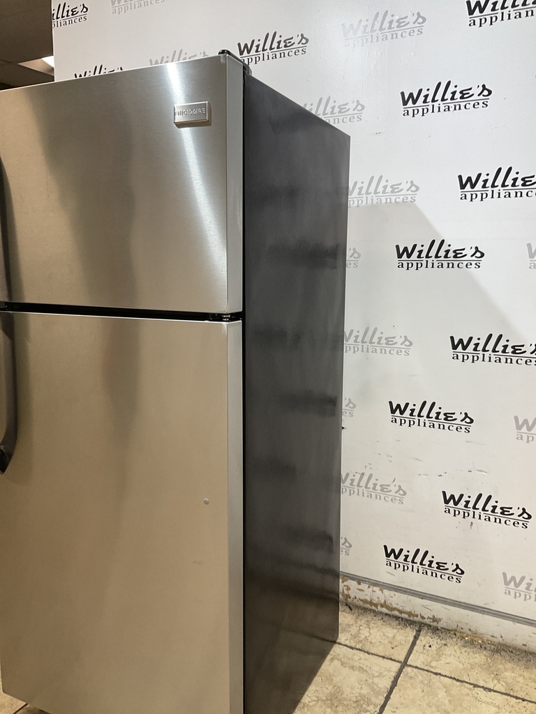 Frigidaire Refrigerator Top and Bottom 28 1/2” x 65” (stainless steel)