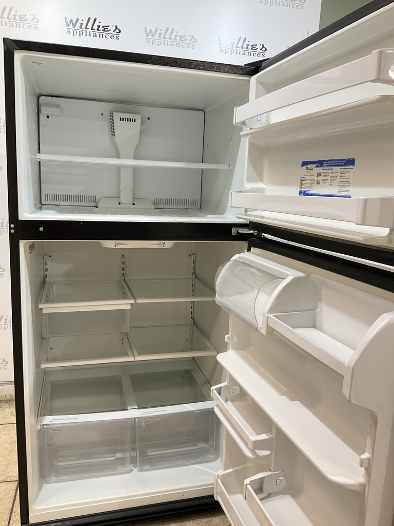 Whirlpool Refrigerator Top and Bottom 33x66 (Black)