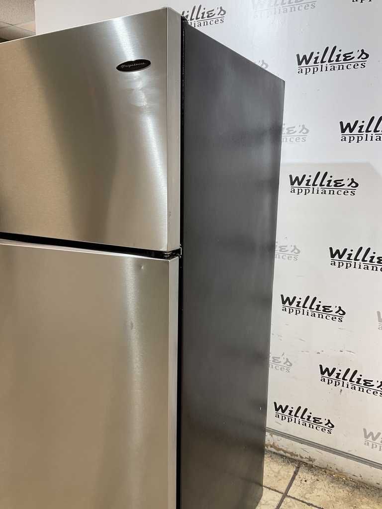 Frigidaire Refrigerator Top and Bottom 28 1/2” x 64 1/2” (Stainless Steel)