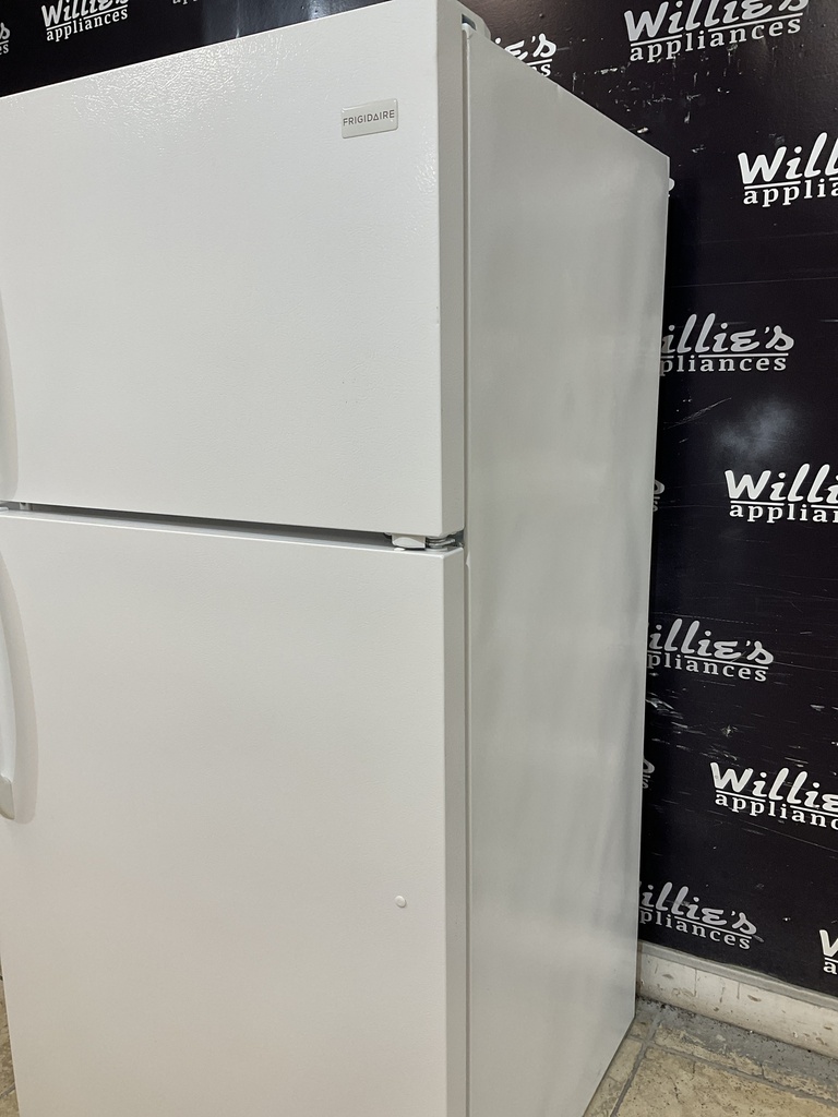 Frigidaire Refrigerator Top and Bottom 28x60 (White) 