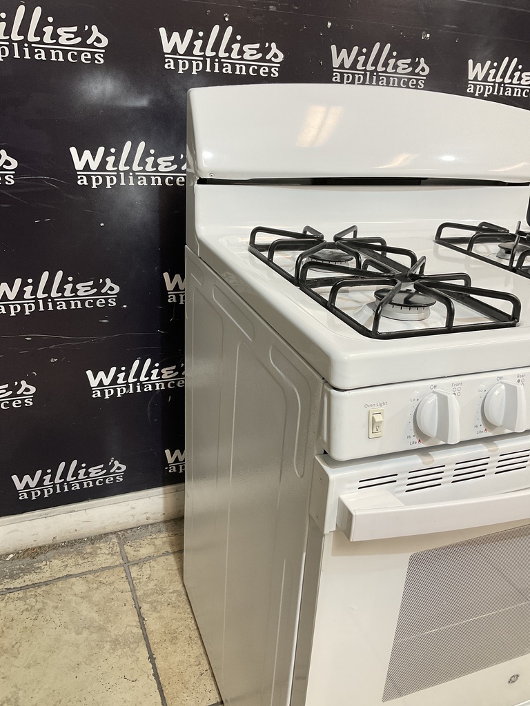 Ge Used Natural Gas Stove 30inches (white)