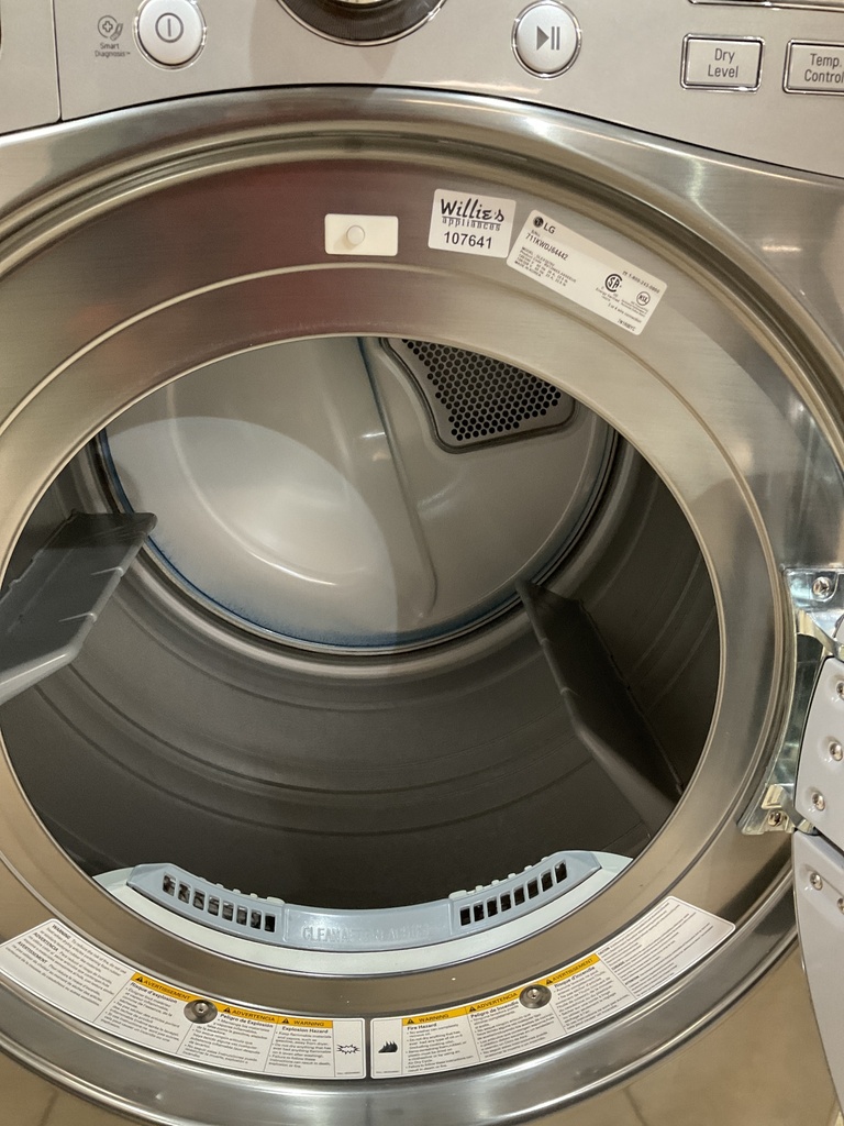 Lg Electric Set Washer/Dryer Front-load 220volts (30 AMP) 27/27inches {3 prong} (Grey) 