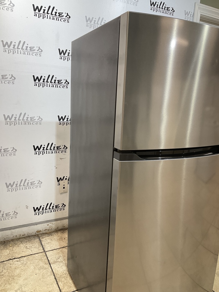 Frigidaire Used Refrigerator Top and Bottom 28x60(Stainless Steel) 