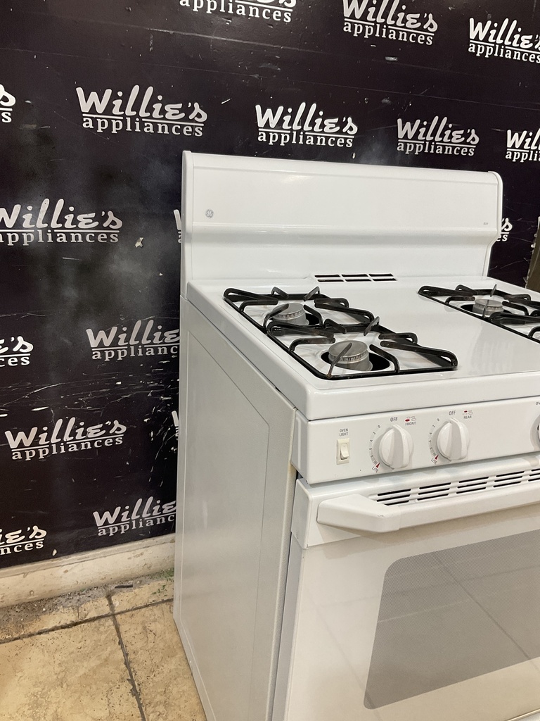 Ge Natural Gas Stove 30inches (White) 