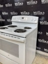 Ge Electric Stove 220volts (40/50 AMP) 30inches {3 prong} (White) 