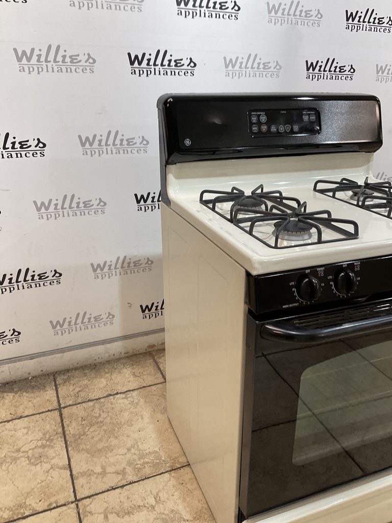 Ge Natural Gas Stove 30inches (Bisque/black) 