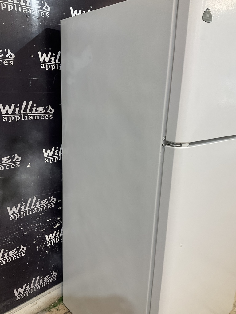 White Westinghouse Refrigerator Top and Bottom 30x66 (White) 