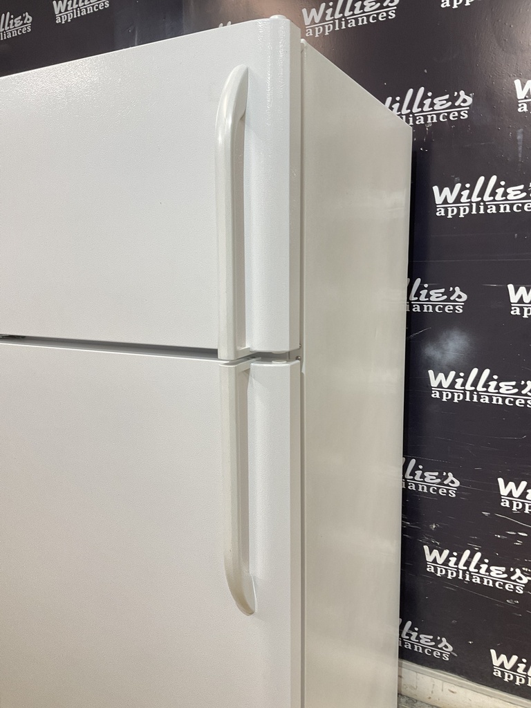 Frigidaire Used Refrigerator Top and Bottom 30x66 (white) 
