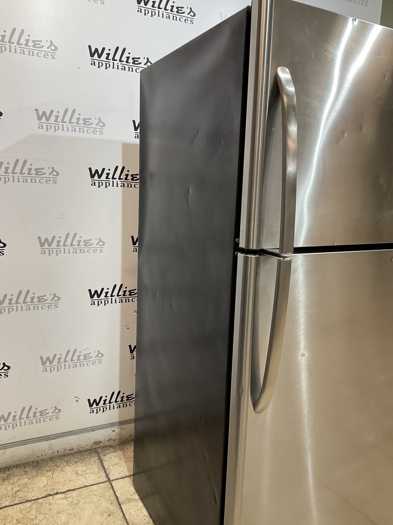 Ge Refrigerator Top and Bottom 30x66 1/2” (Stainless Steel) 
