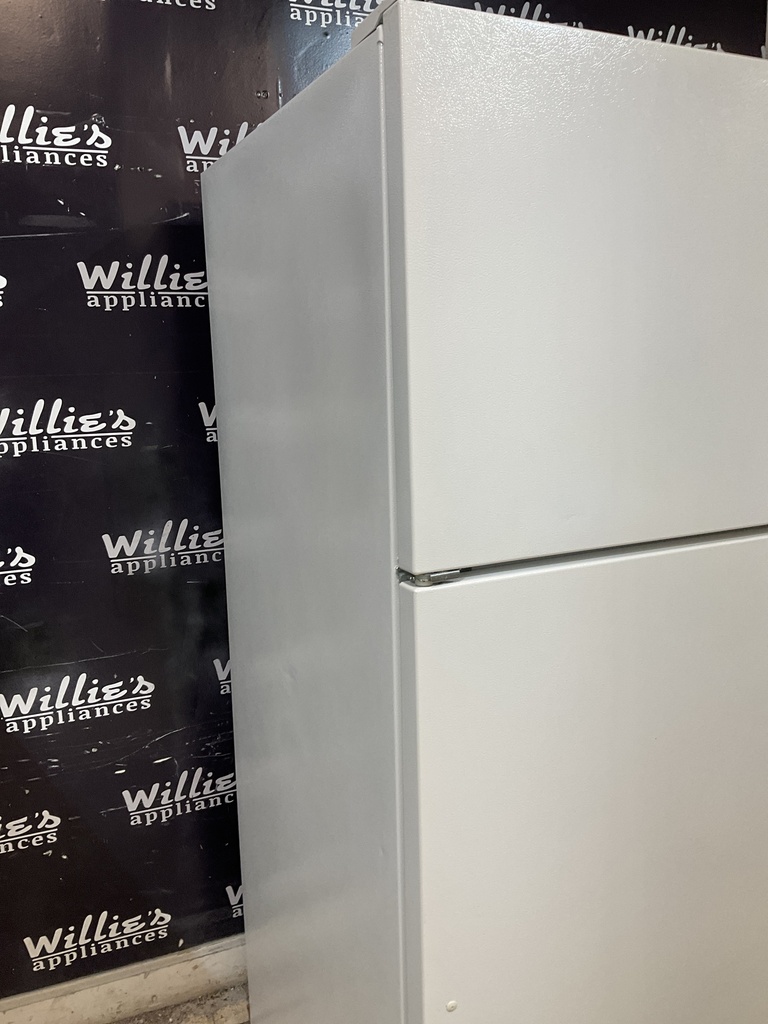 Whirlpool Refrigerator Top and Bottom 30x66 1/2” (white) 
