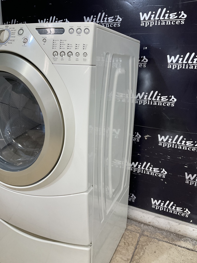 Whirlpool Washer Front-load 27inches (white) 