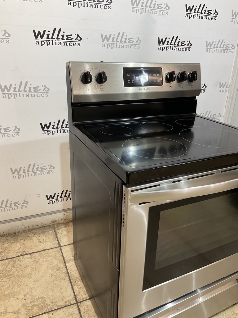 Frigidaire Electric Stove 220volts (40/50 AMP) 30inches {no cord} (Stainless steel)