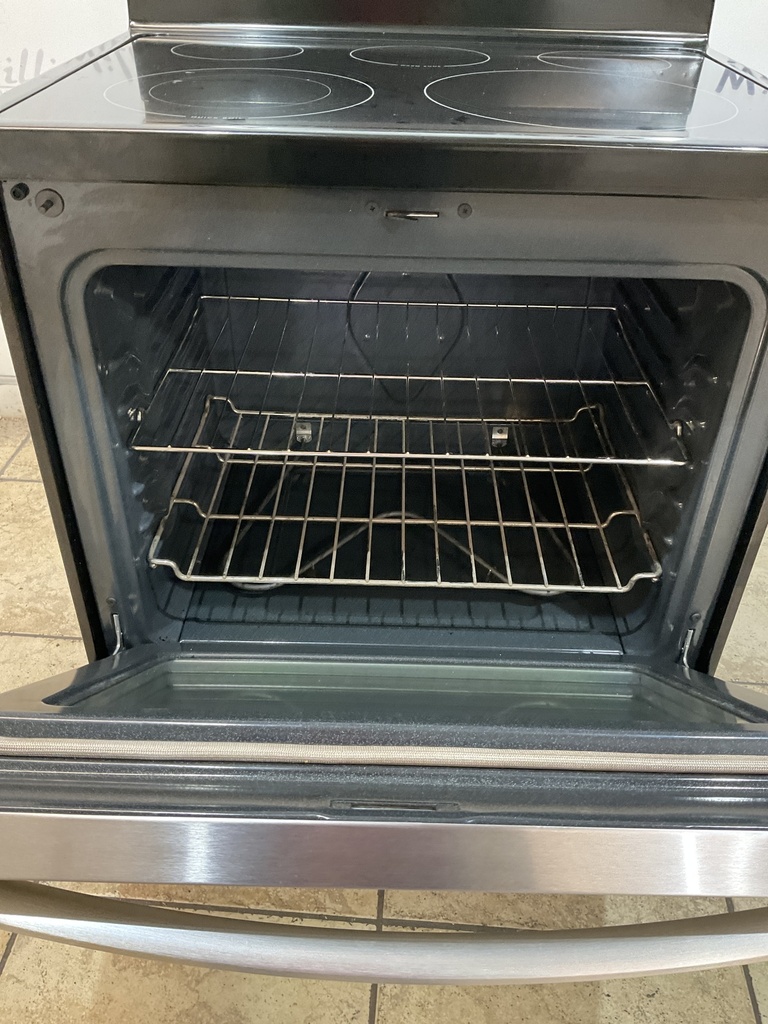 Frigidaire Electric Stove 220volts (40/50 AMP) 30inches {no cord} (Stainless steel)