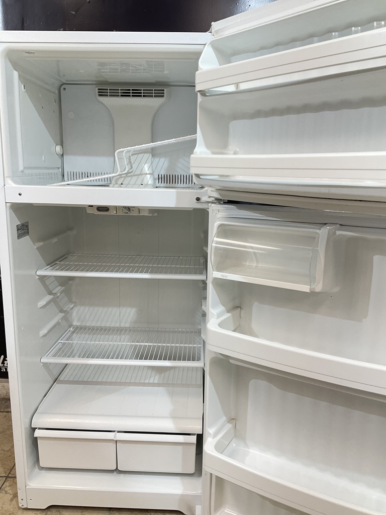 Hotpoint Refrigerator Top and Bottom 28x64 1/2” (white) 