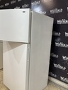 Hotpoint Refrigerator Top and Bottom 28x61 1/2” (White) 
