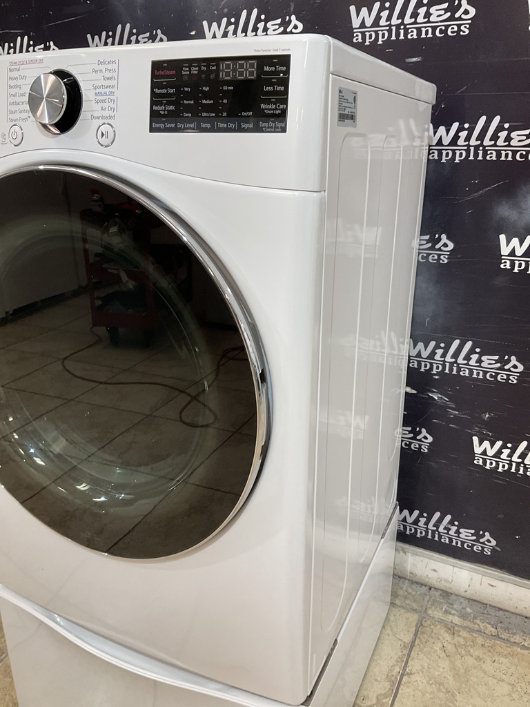Lg Electric Dryer 220volts (30 AMP) 27inches {4 prong} (White) 