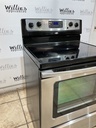 Whirlpool Electric Stove 220volts (40/50 AMP) 30inches {no cord} (stainless steel ) 