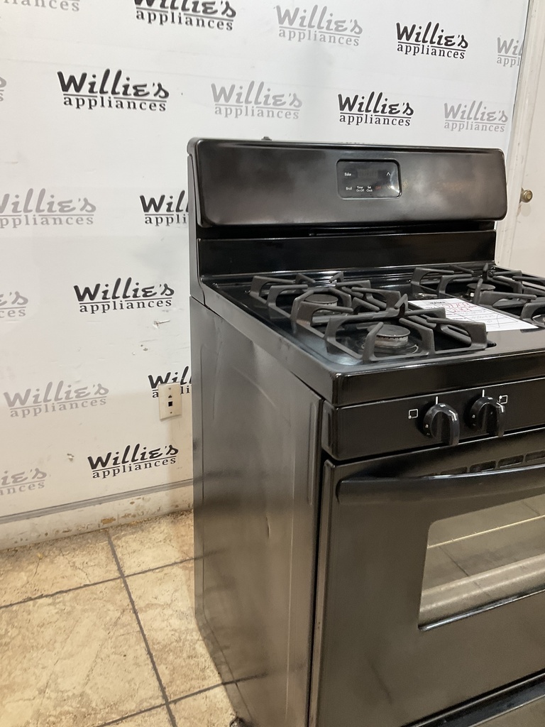 Frigidaire Natural Gas Stove 30inches (Black) 