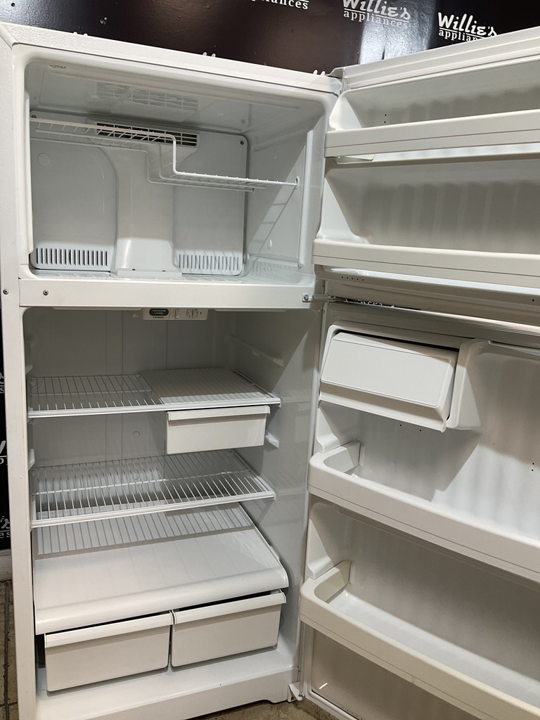 Hotpoint Refrigerator Top and Bottom 28x61 1/2” (White)
