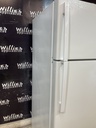 Ge Refrigerator Top and Bottom 28x64 1/2” (White)
