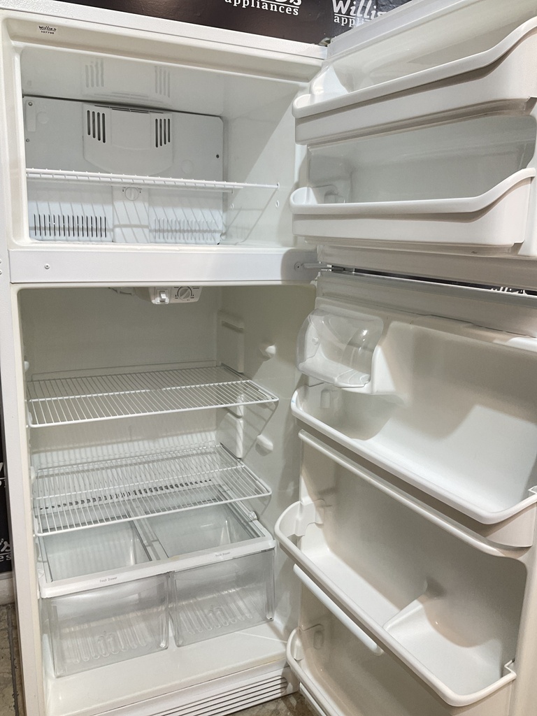 Frigidaire Refrigerator Top and Bottom 30x66 (White) 