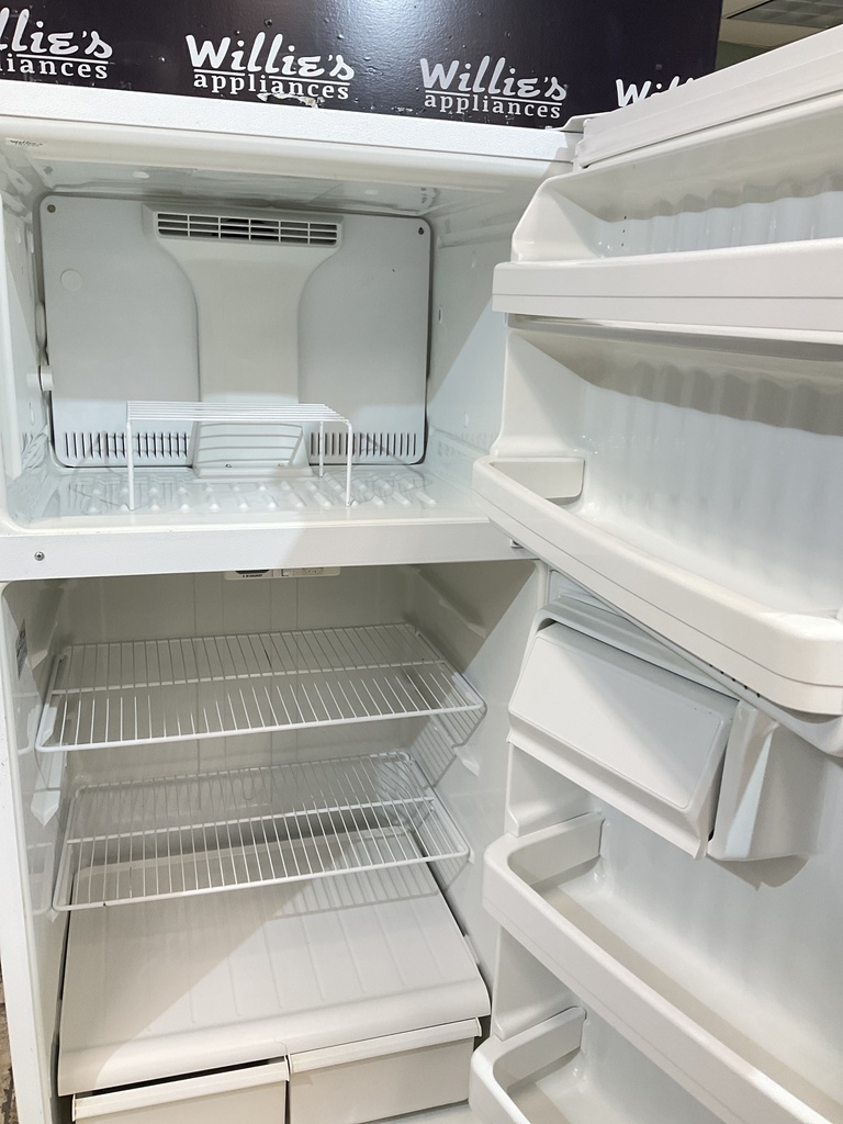 Hotpoint Top and Bottom 28x61 1/2” (White) 