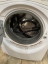Whirlpool Washer Front-load 27inches (white) 
