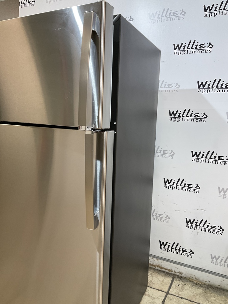 Ge Refrigerator Top and Bottom 28x67 (Stainless Steel) 