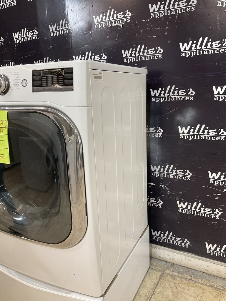 Lg Electric Dryer 220volts (30 AMP) 29inches {3 prong} (White)