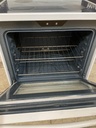Ge Electric Stove 220volts (40/50 AMP) 30inches {no cord} (White) 