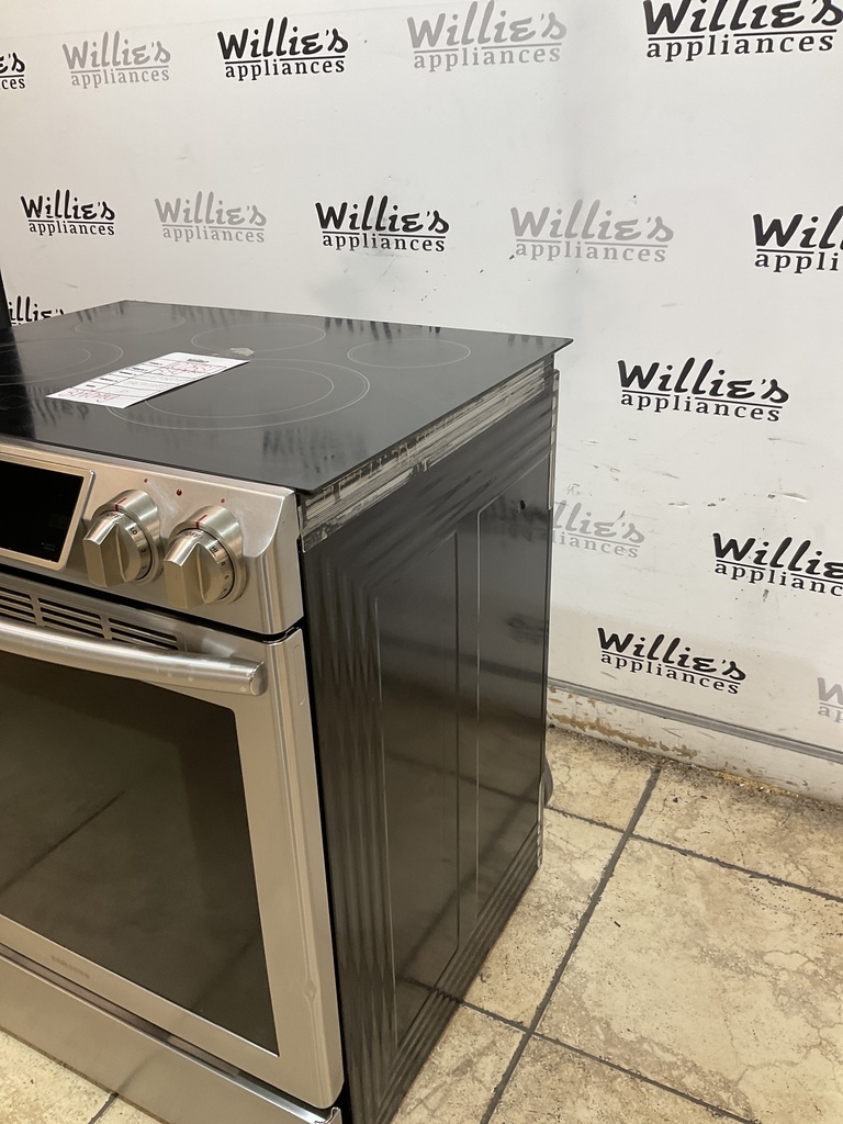 Samsung Electric Stove 220volts (40/50 AMP) 30inches {3 prong} (Stainless steel ) 