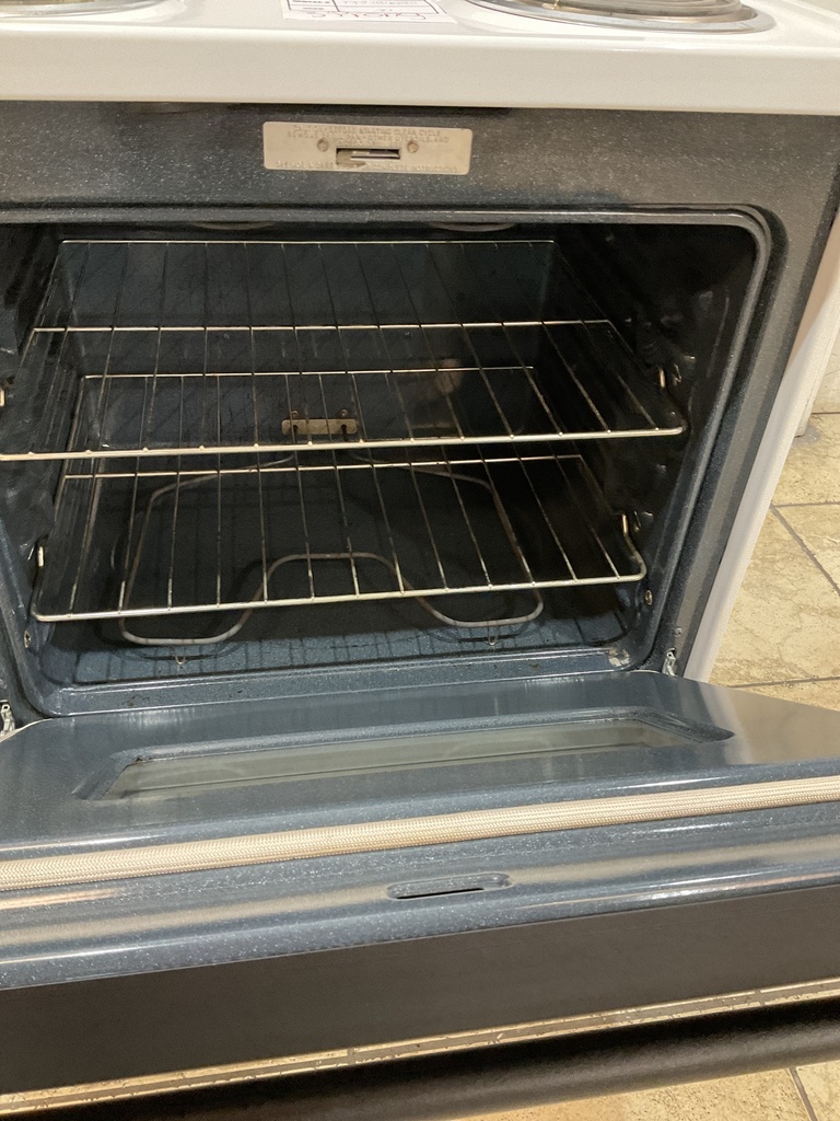 Ge Electric Stove 220volts (40/50 AMP) 30inches {no cord} (white/Black) 