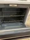 Ge Electric Stove 220volts (40/50 AMP) 30inches {no cord} (white/Black) 