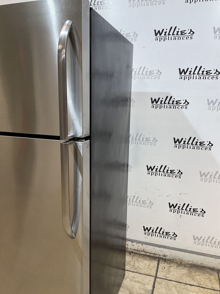 Frigidaire Refrigerator Top and Bottom 28 1/2” x 65” (Stainless Steel) 