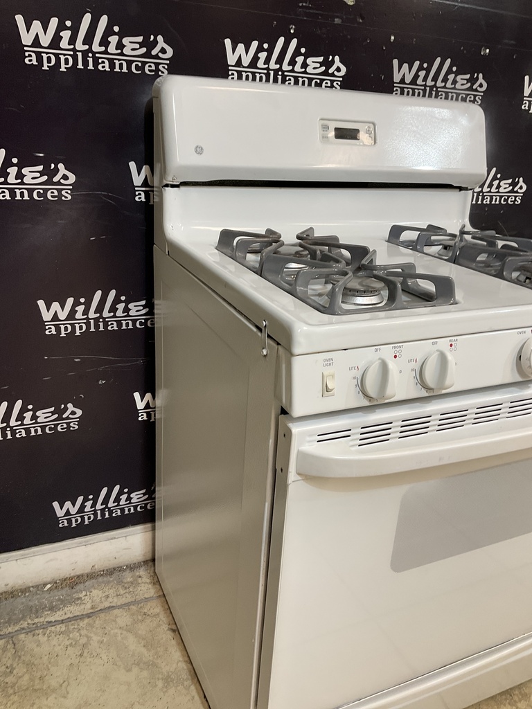Ge Natural Gas Stove 30inches (White) 