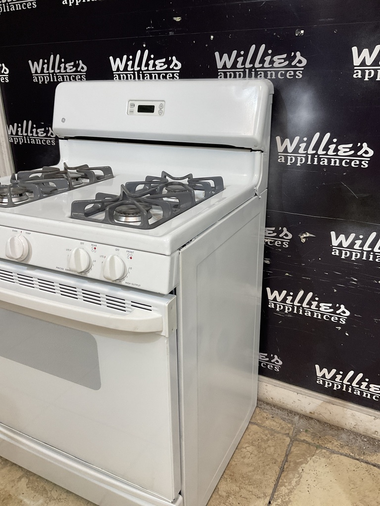 Ge Natural Gas Stove 30inches (White) 